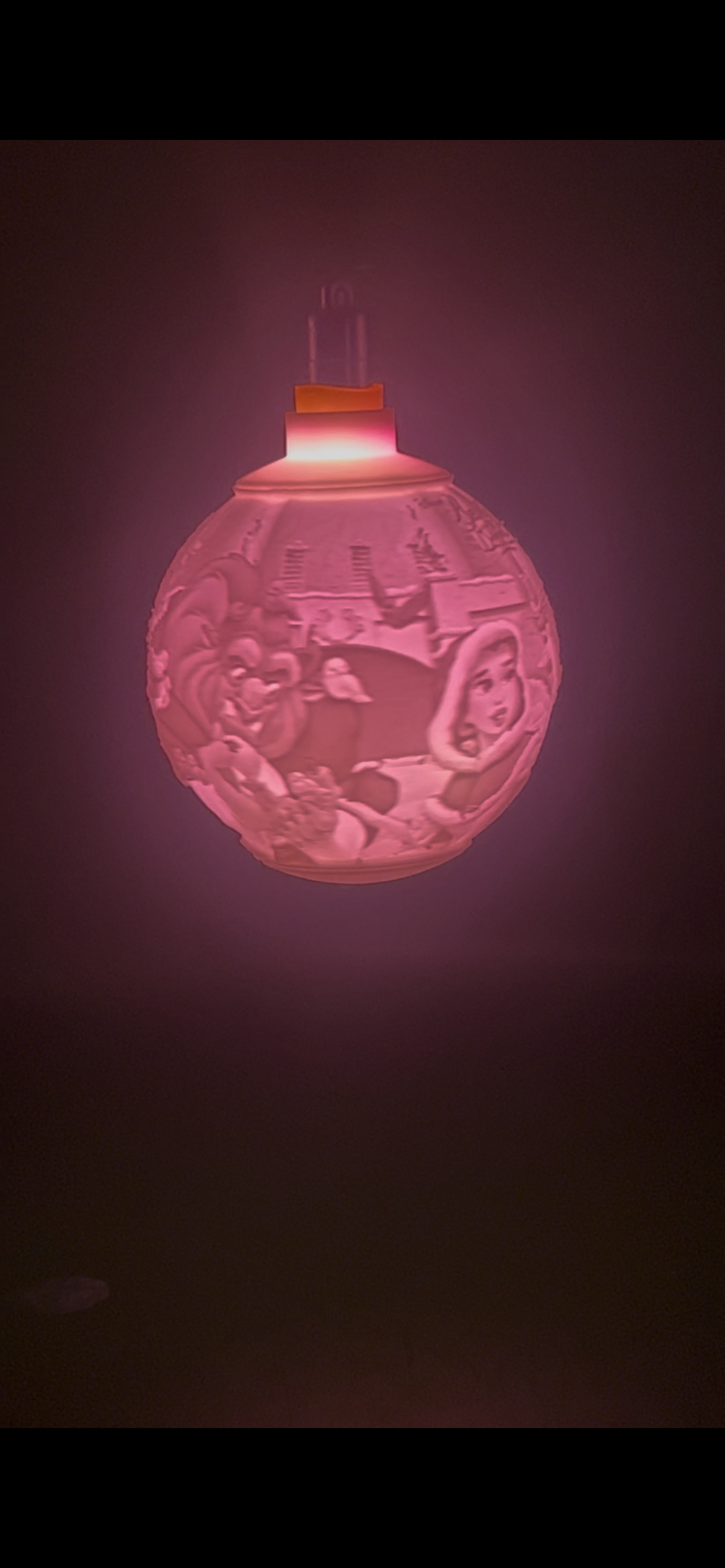 🌹👑 Boule Lumineuse La Belle et la Bête – Magie, Amour & Lumière Enchantée ✨🎄 – Image 4